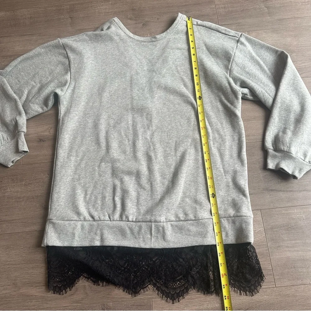 EUC Pilcro Crew Lace Pullover Sweatshirt - size medium - black and gray